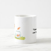 Dog and Goldfish Cartoon Kaffeetasse (Mittel)