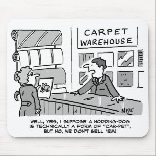 Dog-Anfrage in einem Teppichladen Mousepad