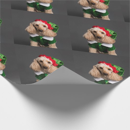 Dog in Elf Kostüm Geschenkpapier (Ecke)