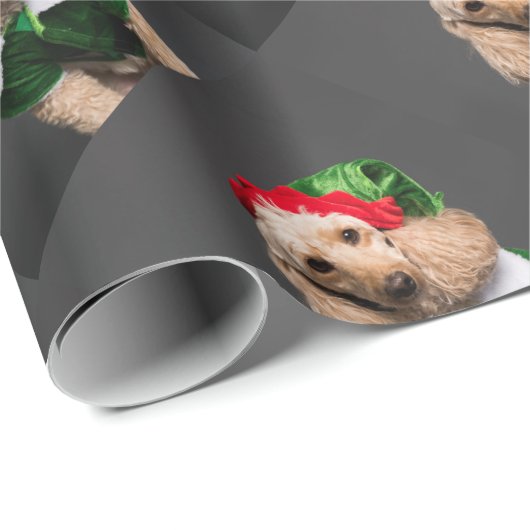 Dog in Elf Kostüm Geschenkpapier (Rolleneckpunkt)