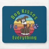 Dog Kisses Fix Alles Mousepad (Vorne)