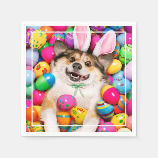 Dog Laying on Easter Eggs Serviette (Vorderseite)