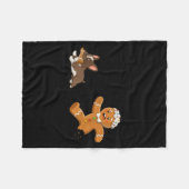 Dog Mom Shirt Gingerbread Chasing French Bulldog C Fleecedecke (Vorderseite (Horizontal))
