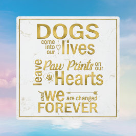 Dog Paw druckt auf unserer Herz-Gedenktribut Fotoplatte