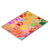 Dog Paw druckt auf Vintagem Hintergrund Notizblock (Linke Seite)