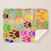 Dog Paw druckt auf Vintagem Hintergrund Sherpadecke (Vorderseite (Horizontal))