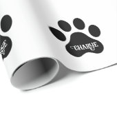 Dog Paw Name Silhouette Design Geschenkpapier (Rolleneckpunkt)
