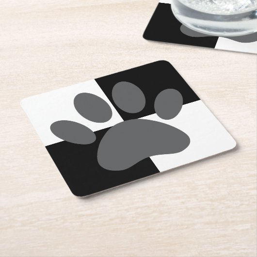 Dog Paw Print Black and White Custom Rechteckiger Pappuntersetzer (angewinkelt)