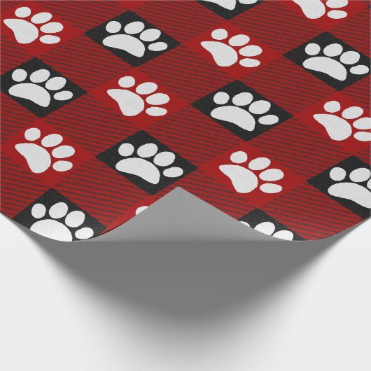 Dog Paw Print Buffalo Kariert in Schwarz und Rot Geschenkpapier (Ecke)