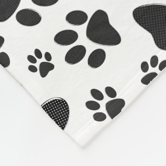 Dog Paws Black and White Polka Dot Fleecedecke (Ecke)