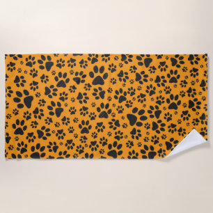 Dog Paws Black & White Polka Dot auf Dahlia Orange Strandtuch