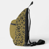 Dog Paws Black & White Polka Dot auf militärischem Crossbody Bag (Rechts)