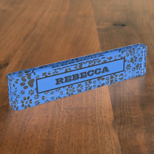 Dog Paws Black & White Polka Dot auf Tech Blue Namensplakette (Seite)