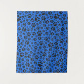 Dog Paws Black & White Polka Dot auf Tech Blue Wandteppich (Vorderseite)