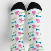 Dog Paws Knochen Hört Woof Pink Grün Blau Socken (Oben)
