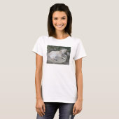 Dog Resting On A Rock T-Shirt (Vorne ganz)