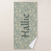 Dog Towel - Sage Green Botanical, Personalized  Badehandtuch (Badehandtuch)