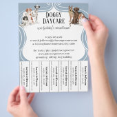 Dog Walker Pet Sitter Aquarellfarbe blau Flyer (Hand)