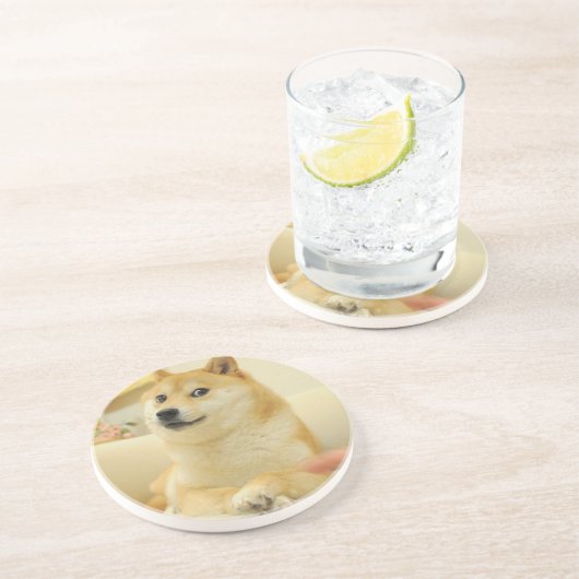 Doge Getränkeuntersetzer (Seite)