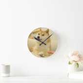 Doge Runde Wanduhr (Zuhause)