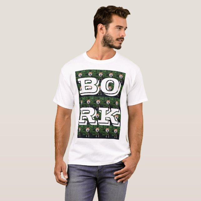 Doggo in Bush (MUTIGE BORK) T-Shirt (Vorne ganz)
