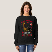 Dogs And Giraffes Are My Valentine Dachshund With Sweatshirt (Vorne ganz)