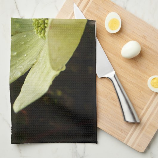 Dogwood and Redwoods in Yosemite National Park Küchentuch (Viertel Falte)