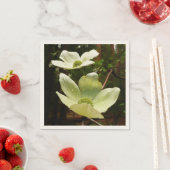 Dogwood and Redwoods in Yosemite National Park Serviette (Beispiel)
