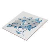 Dogwood-Blume auf der Keramik Fliese (Seite)