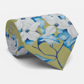 Dogwood-Blume auf einer Krawatte (Gerollt)