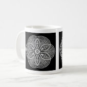 Doily Art Kaffeetasse (Vorderseite Links)