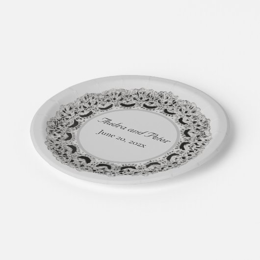 Doily Design Pappteller (Schrägansicht)