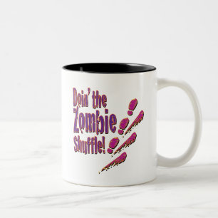 Doin' the Zombie Shuffle Zweifarbige Tasse