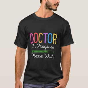 Doktor im Gange Bitte warten Doktor Gradu T-Shirt