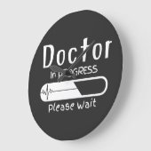 Doktor im Gange Bitte warten Große Wanduhr (Winkel)