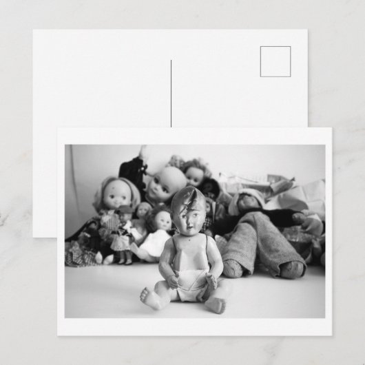 Doll Portrait - Open minded doll Postkarte (Vorne/Hinten)