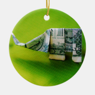 Dollar-Bill Origami Elephant auf grünem Hintergrun Keramik Ornament