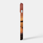 Dolphin bei Golden Sunset iPhone 15 Hülle (Linke Seite)