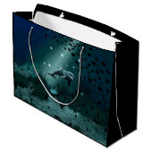 Dolphin Dream Große Geschenktüte (Rückseite Schrägansicht)