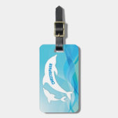Dolphin Leaping im Ozean Personalisiert Gepäckanhänger (Vorderseite vertikal)