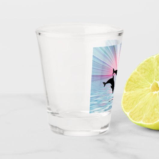 Dolphin Sunset Schnapsglas (Links)