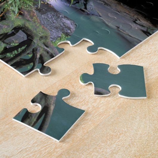 Dominica, Emerald Pool, Wasserfall. Puzzle (Seite)