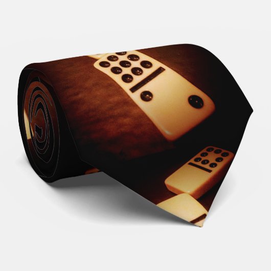 Domino Effect Neck Tie Krawatte (Gerollt)