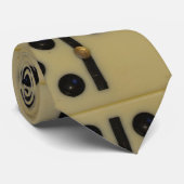 Dominos Krawatte (Gerollt)
