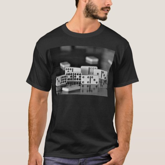 Dominos T-Shirt (Vorderseite)