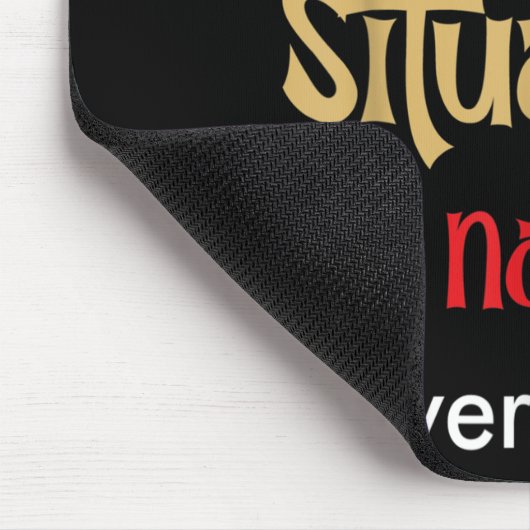 Don’t Laugh Situation Dont Look Over At Me Funny Q Mousepad (Ecke)