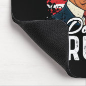 Donald Betrunkener Trump Trinkt Bier 4. Juli Ameri Mousepad (Ecke)