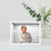 Donald in einer Zwangsjacke gegen Trump-Malerei Postkarte (Stehend Vorderseite)