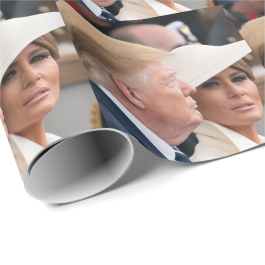 Donald & Melania Trump Geschenkpapier (Rolleneckpunkt)