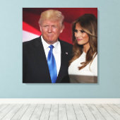 DONALD & MELANIA TRUMP LEINWANDDRUCK (Insitu (Holzboden))